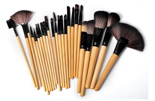 24 piece professional makeup brush set